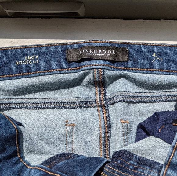 Liverpool Lucy Jeans - Picture 5 of 5